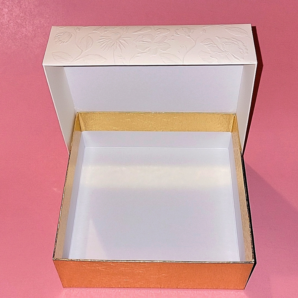 DIOR EMPTY GIFT BOX - Picture 6 of 8